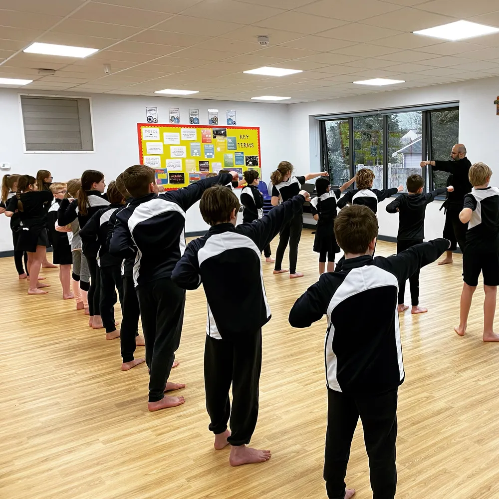 https://www.shuhari.co.uk/_app/immutable/assets/Karate%20After%20School%20Class.6be65add.webp