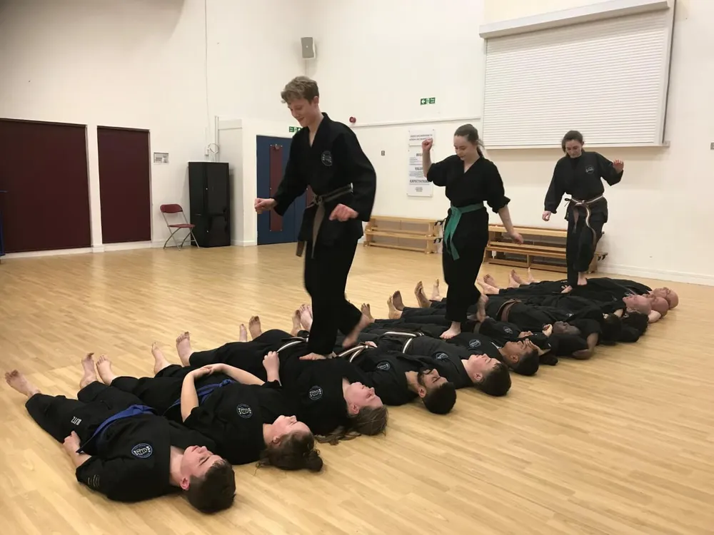 https://www.shuhari.co.uk/_app/immutable/assets/Martial_arts_classes_for_teenagers_in_Maidenhead.2766b3c9.webp