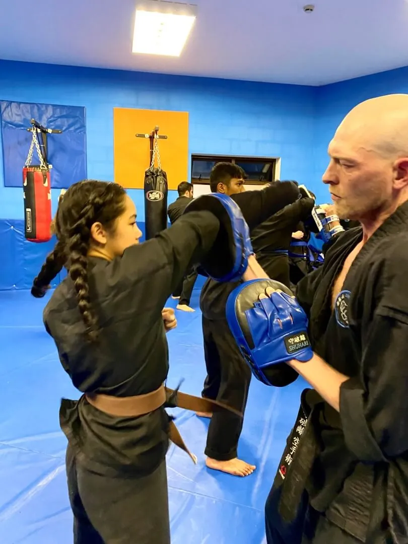 https://www.shuhari.co.uk/_app/immutable/assets/Martial_arts_classes_for_teenagers_in_Slough.1d909ac2.webp