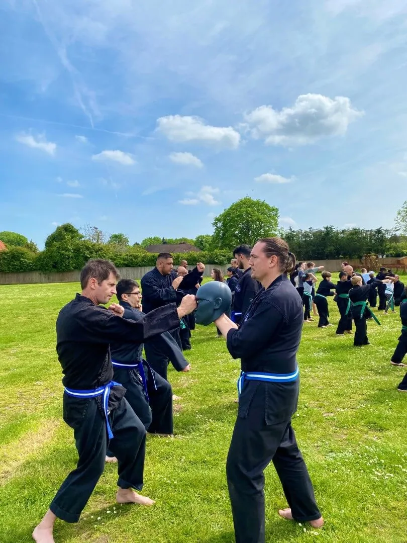 https://www.shuhari.co.uk/_app/immutable/assets/Self_Defence_classes_for_adults_in_Maidenhead.f4bfb062.webp