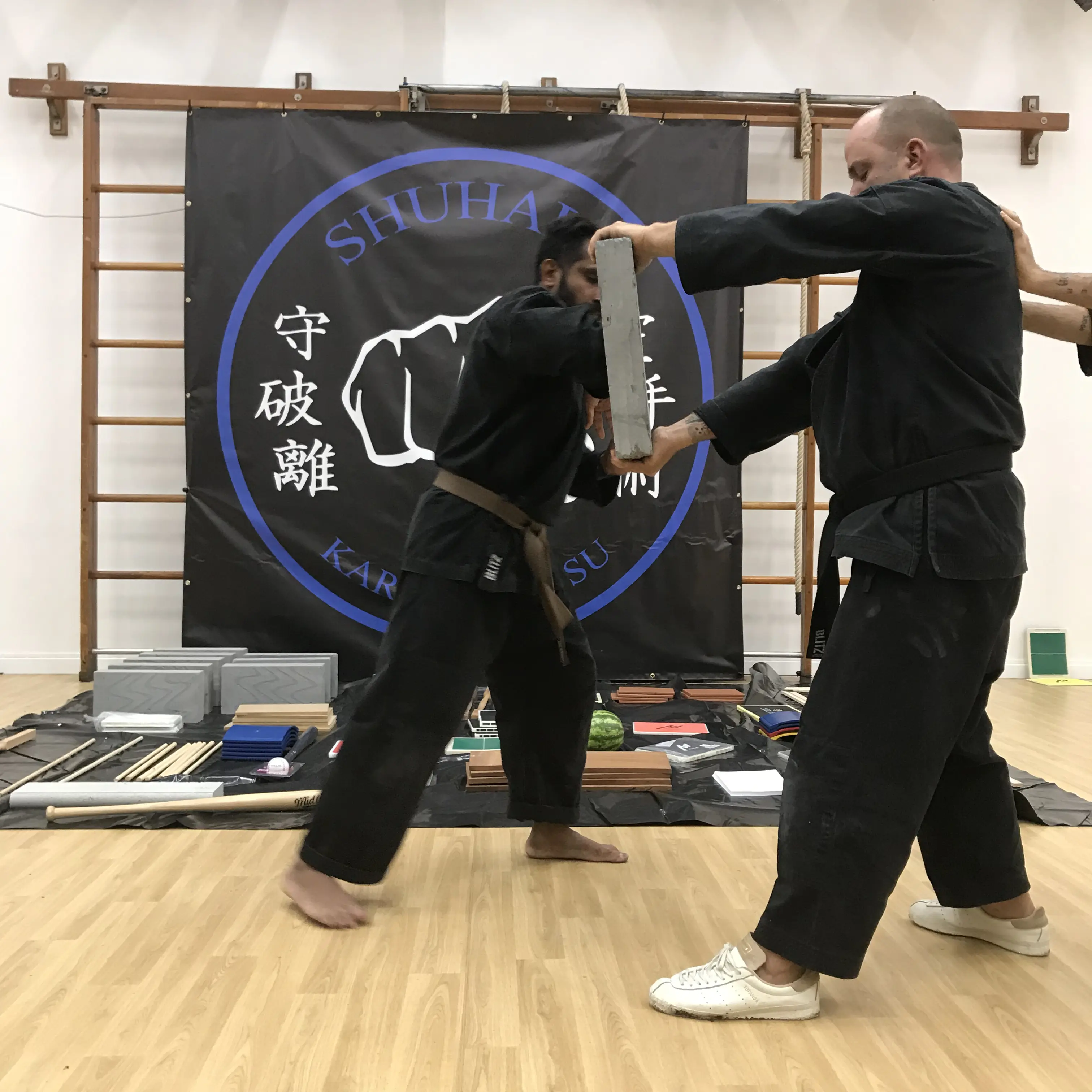 John Moses of Shuhari Self Defence Bracknell teaching karate breaking techniques